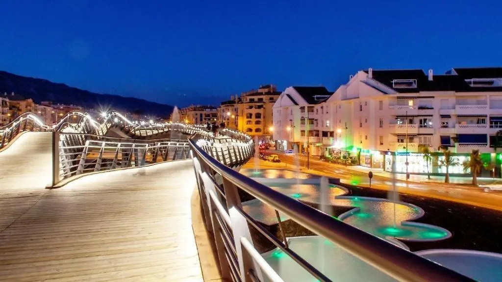 Apartment Deluxe 3 Bedroom By Aqua Apartments, Marbella