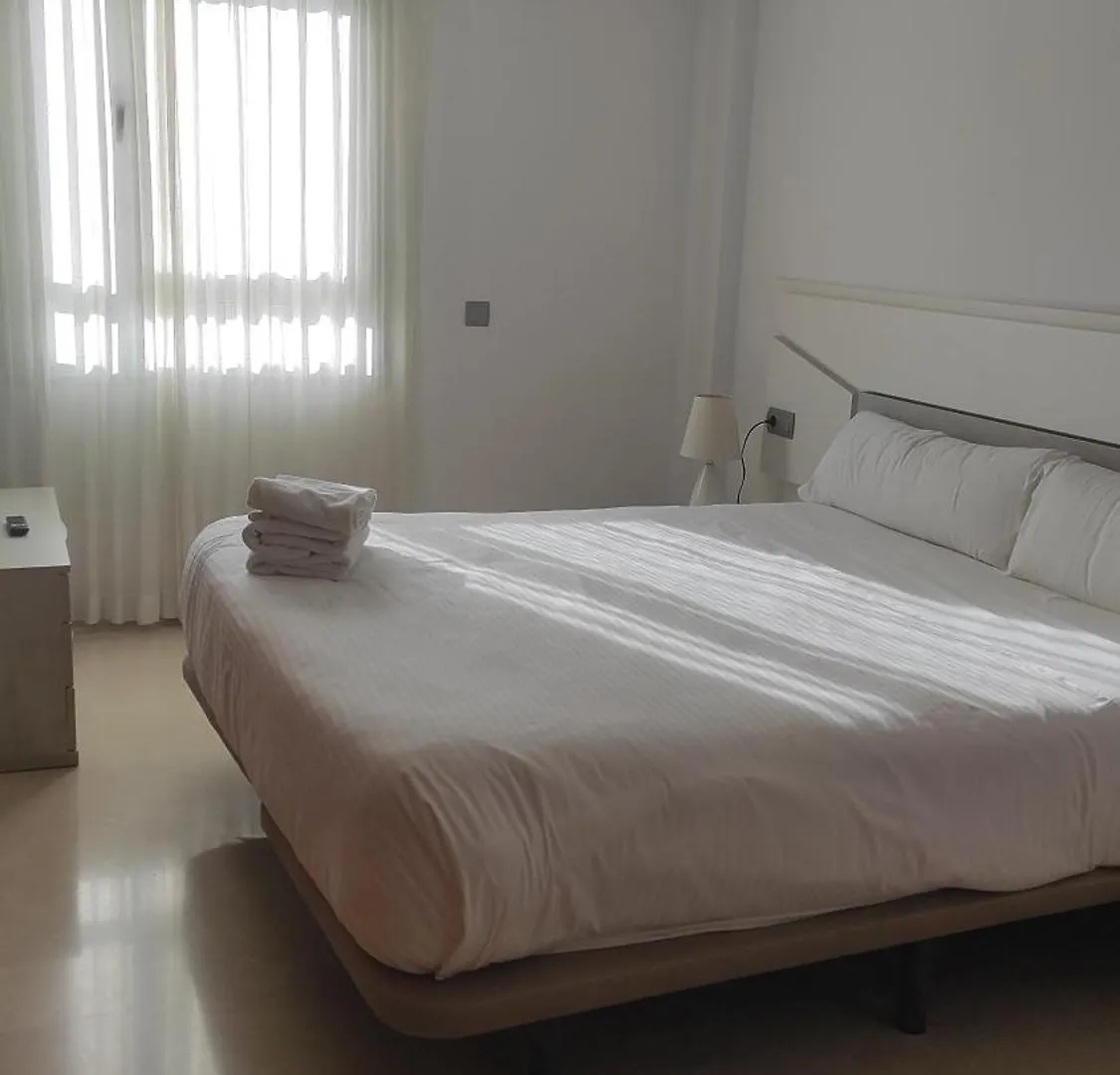 Deluxe 3 Bedroom By Aqua Apartments, Marbella Spain